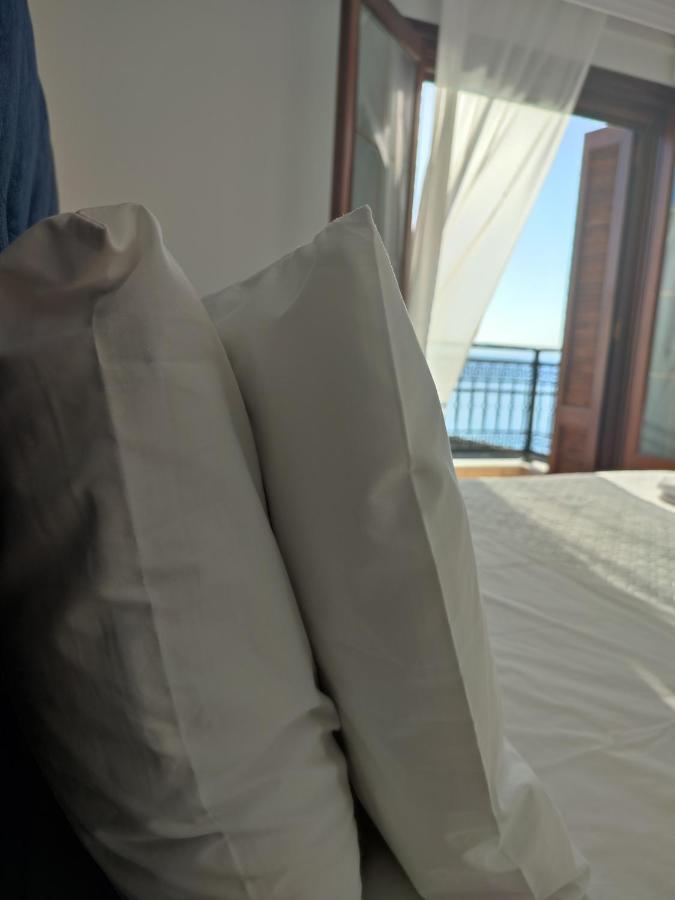 Atoll 'Paris-Alexandre' Apartment Gythio Ngoại thất bức ảnh